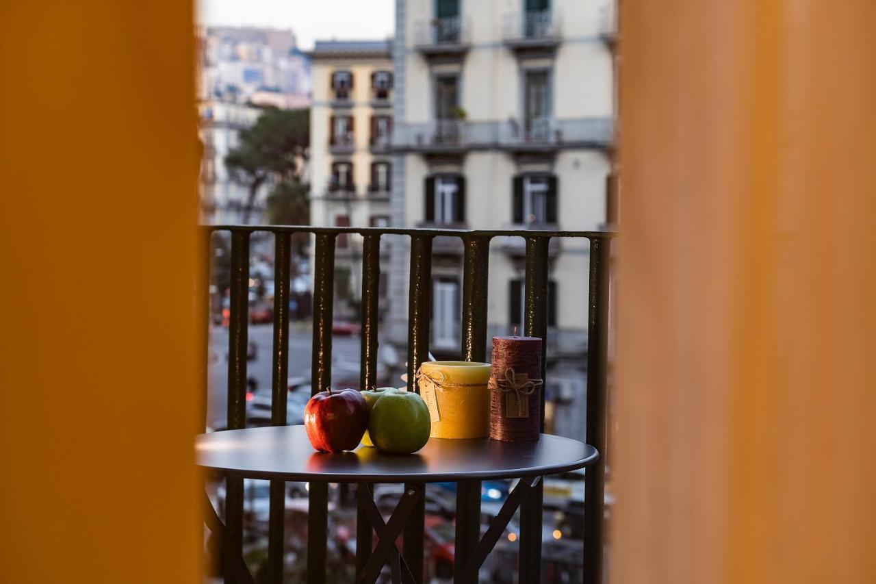 Bed and Breakfast Le Stanze Del Barone Neapol Exteriér fotografie